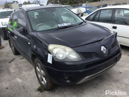 2010 RENAULT KALEOS H45, W/ SUN BLIND TYPE, 09/08-04/16 821000027R RIGHT REAR DOOR SLIDING