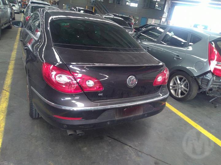 2008 VOLKSWAGEN PASSAT 3CC, SEDAN, W/ PARK SENSOR TYPE, 08/08-02/12 3C8807417P REAR BUMPER