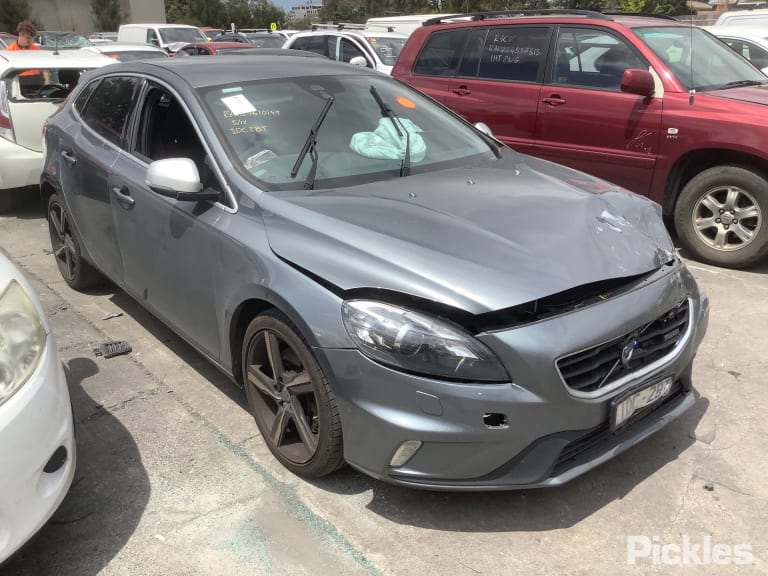 2015 VOLVO S40 M SERIES, SILVER COVER, GLOSS BASE, R-DESIGN TYPE, 02/13- 31299644 RIGHT DOOR MIRROR