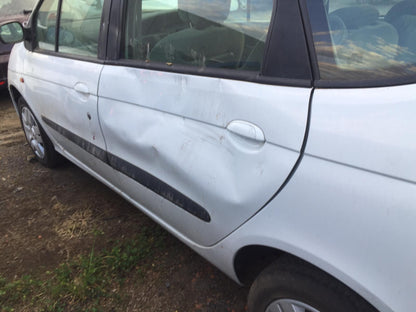 2003 RENAULT SCENIC J64, 05/01-12/04 7701473523 FRONT BUMPER