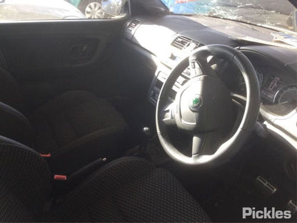 2014 SKODA FABIA 5JF, WAGON, 03/12-12/14 5J9833056 RIGHT REAR DOOR SLIDING