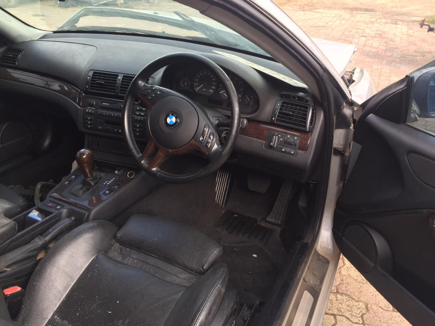 2003 BMW 3 SERIES E46, LH SIDE, BLACK, SEDAN/HATCH/WAGON/COUPE, 09/98-07/06 51162699047 SUNVISOR