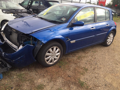 2007 RENAULT MEGANE B84, 5DR HATCH, NON PARK SENSOR TYPE, 12/03-08/10 7701474785 REAR BUMPER