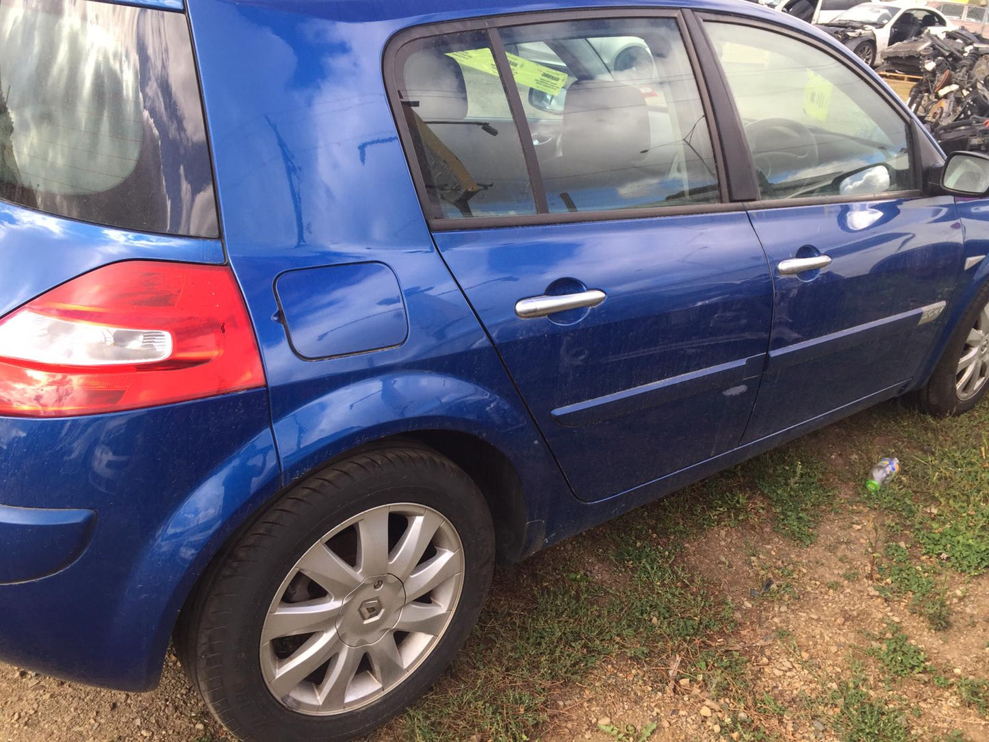 2007 RENAULT MEGANE B84, 5DR HATCH, NON PARK SENSOR TYPE, 12/03-08/10 7701474785 REAR BUMPER