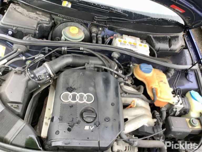 1998 AUDI A4 SERIES 1 08/95-06/01  ECU