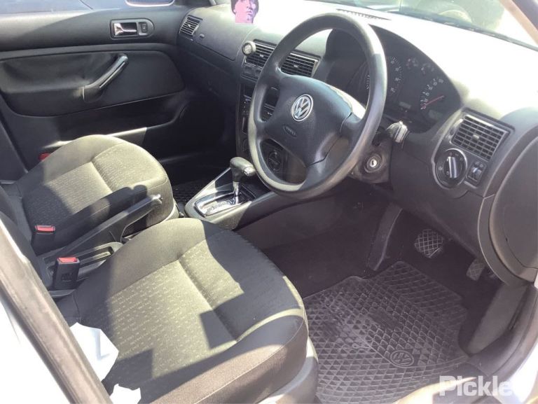 2001 VOLKSWAGEN GOLF GEN 4, HATCH, 09/98-06/04 (AUS ONLY) 1J6807421D REAR BUMPER