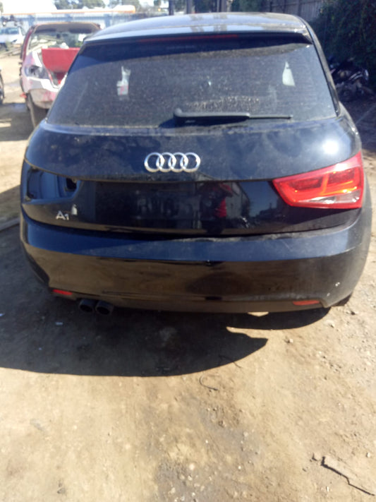 2011 AUDI A1 DISPLAY UNIT, RMC TYPE, 8X, 12/10-10/12 8X0857273B RADIO CD DVD SAT TV