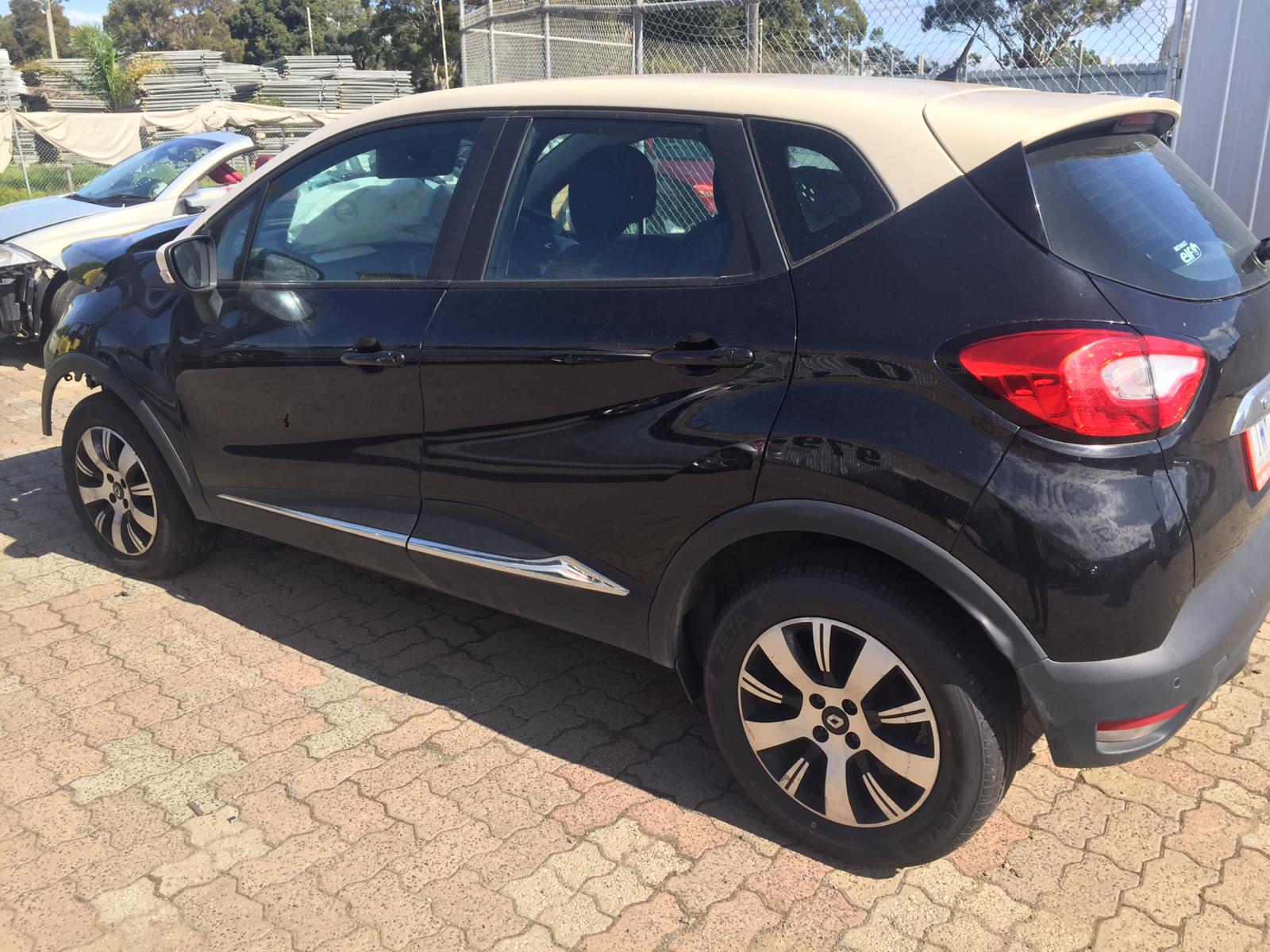 2016 RENAULT CAPTUR J87, IN BODY, NON DARK TINT TYPE, 08/14-05/17 265557367R LEFT TAILLIGHT
