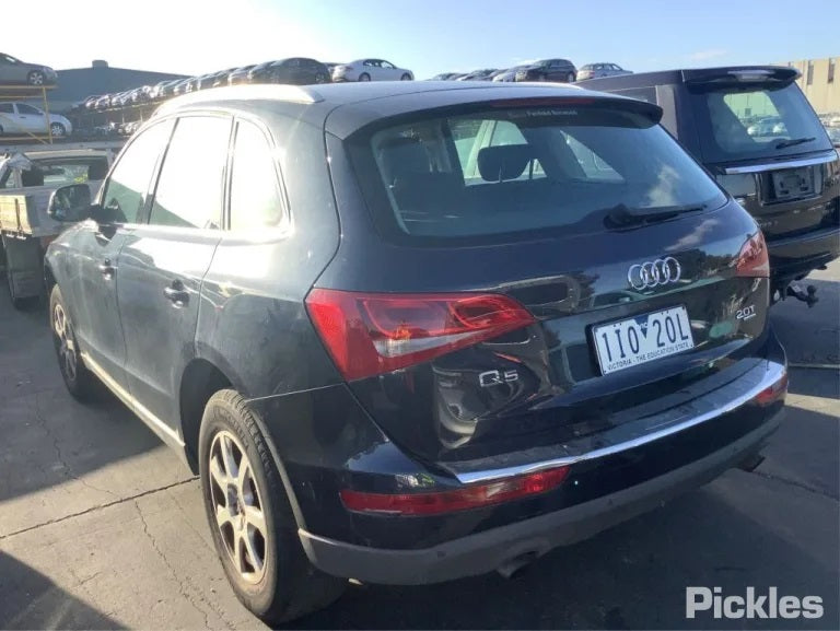 2011 AUDI Q5 RIGHT REAR DOOR LOCK, 8R, SINGLE ROW (6 PIN), P/N 8K0839016C, 12/08-01/17  DOOR BOOT GATE LOCK