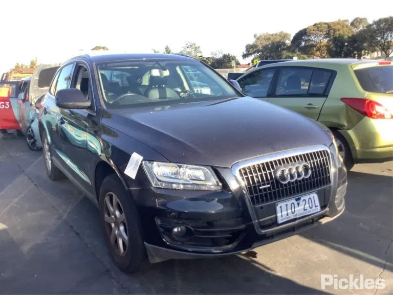 Wrecking 2011 AUDI Q5 for Used Parts AU0616