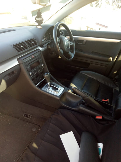 2007 AUDI A4 STEERING WHEEL, B7 (A4), SEDAN, 08/04-03/08 8E0880201BL RIGHT AIRBAG