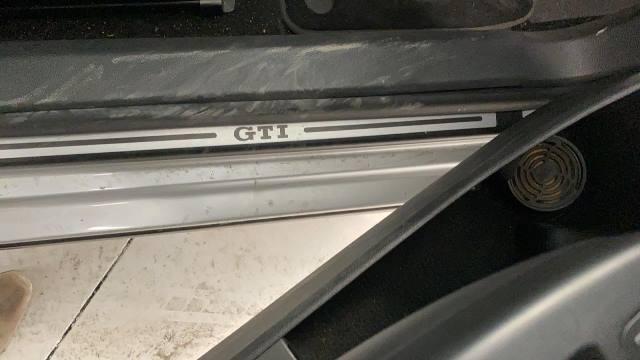 2014 VOLKSWAGEN GOLF GEN 7, 03/13-08/20 5G0857147A GLOVE BOX