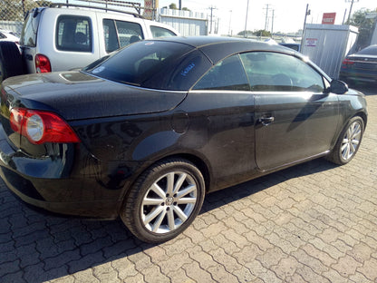 2007 VOLKSWAGEN EOS LH FRONT, ASSY (BELT AND STALK), 1F, 02/07-12/14 1Q2857705 SEAT BELT STALK