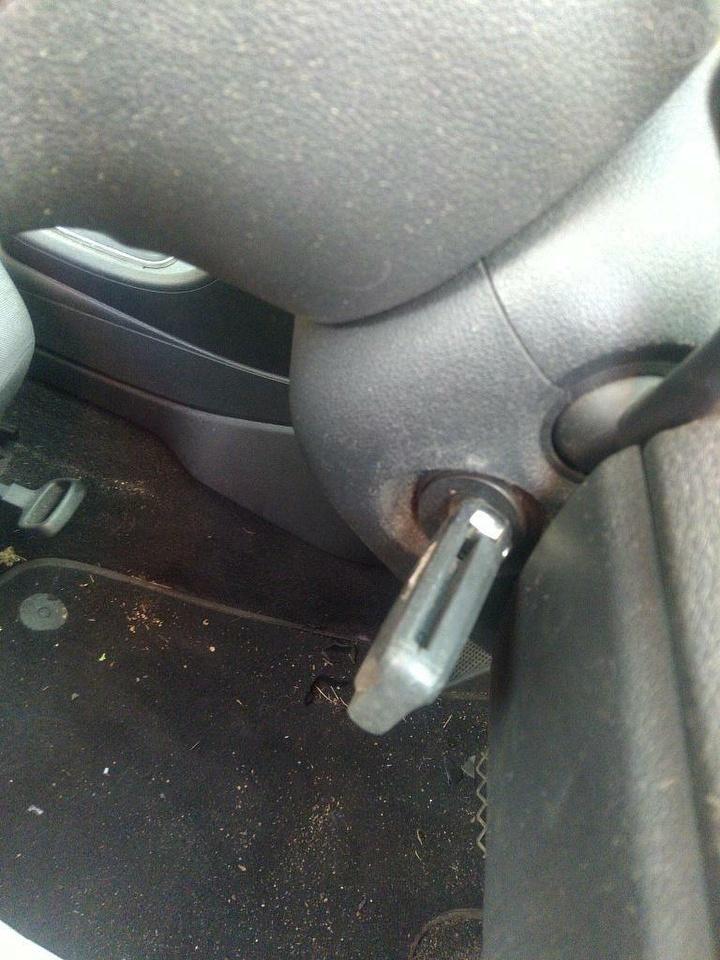 2015 VOLKSWAGEN POLO 6R, 05/10-09/17 6R2857101L GLOVE BOX