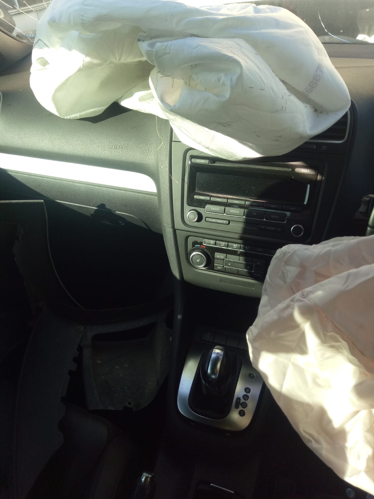 2011 VOLKSWAGEN GOLF GEN 6, PAIR, CABRIO, BLACK, 07/11-01/16  5K7857551F  5K7857552F SUNVISOR