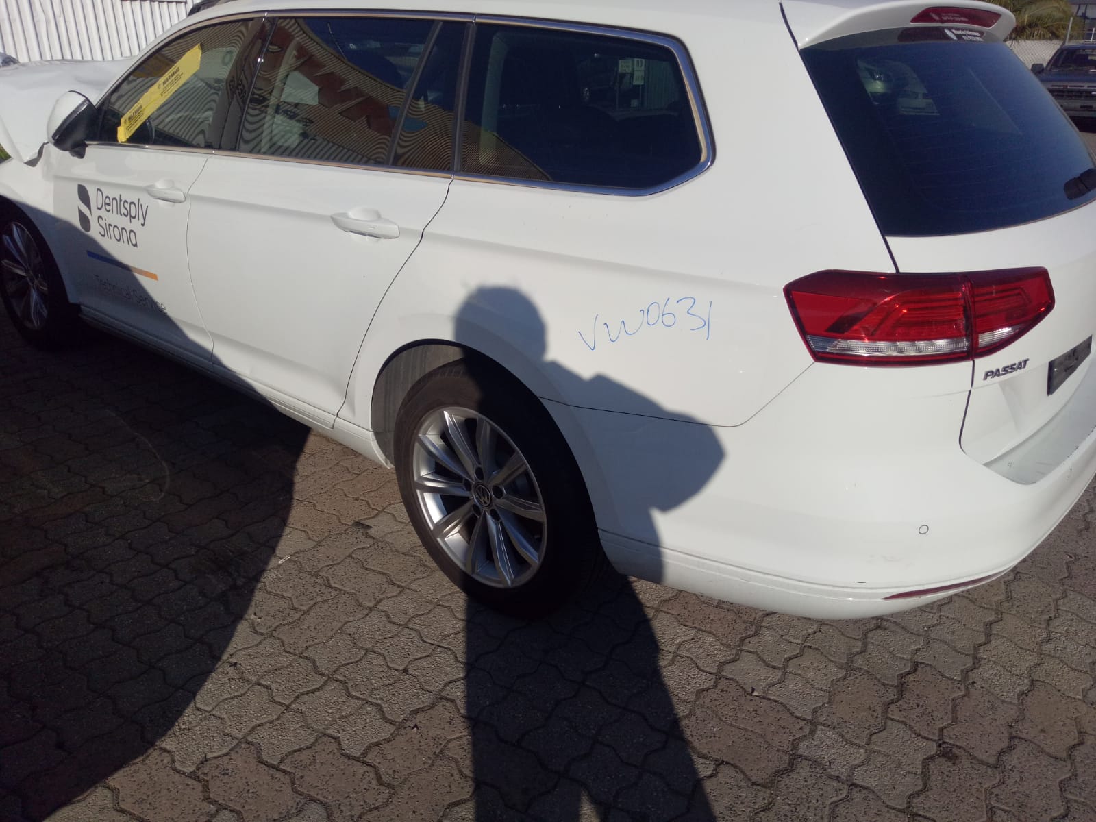 2017 VOLKSWAGEN PASSAT B8/MK7, SWITCH PANEL (HAZARD LIGHT SWITCH & PARK ASSIST), 06/15-10/19 3G2853769A MISC SWITCH RELAY