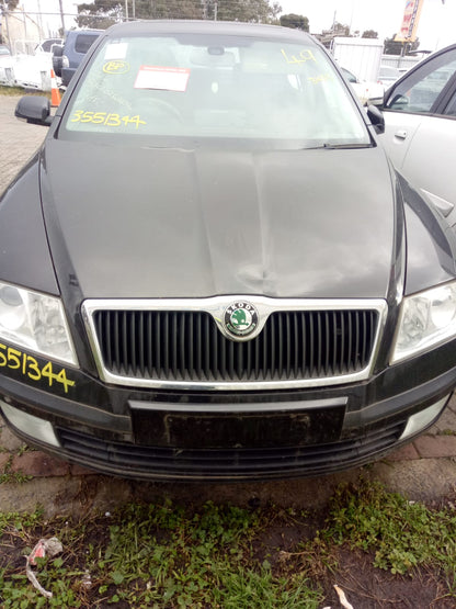 2008 SKODA OCTAVIA 1Z, SHOWA P/N 1K0820411P, 01/04-10/13  A C CONDENSER