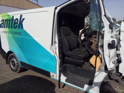 2016 RENAULT TRAFIC RIGHT FRONT DOOR LOCK, NON DEADLOCKING TYPE, X82, 01/15- 8200008249 DOOR BOOT GATE LOCK