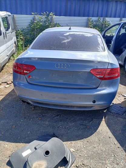 2010 AUDI A5/S5 DISPLAY UNIT, 6.5in NON SAT NAV TYPE, 8T, 10/07-11/16 8T0057603E RADIO CD DVD SAT TV