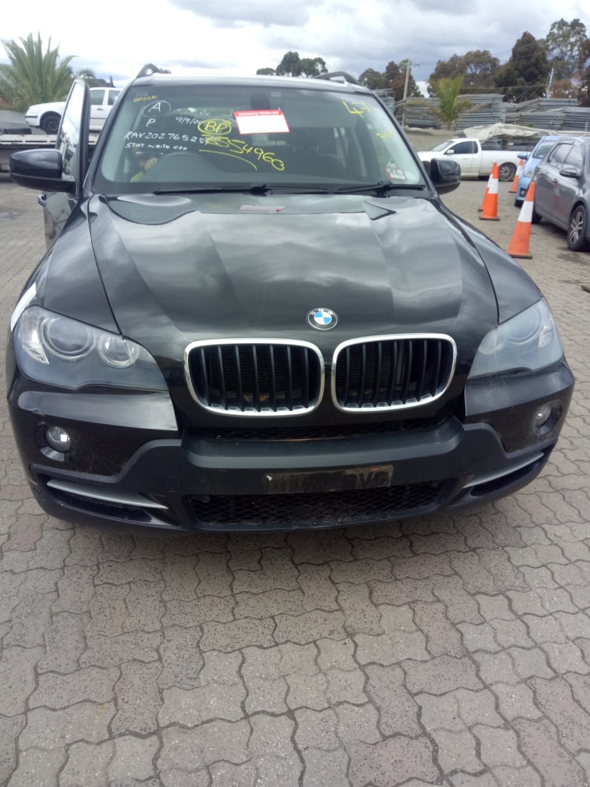 2008 BMW X5 UNDER DASH, FRONT, E70, 03/07-08/13  FUSE BOX