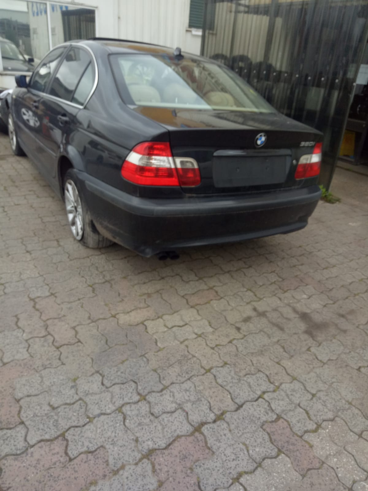 2004 BMW 3 SERIES E46, SEDAN, STANDARD, 10/01-07/06 63127165774  RIGHT HEADLAMP
