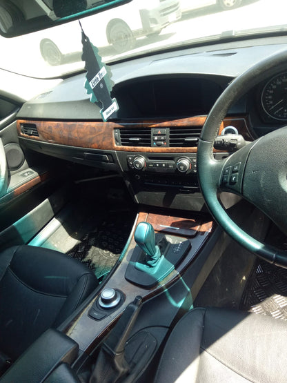 2007 BMW 3 SERIES LEFT FRONT DOOR LOCK, E90, SEDAN, 03/05-01/12 51217202145 DOOR BOOT GATE LOCK