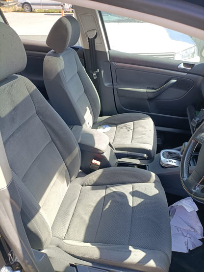 2006 VOLKSWAGEN GOLF GEN 5, VALEO P/N 1K2819015, NON CLIMATE CONTROL TYPE 07/04-02/09 1K2819015 HEATER FAN MOTOR