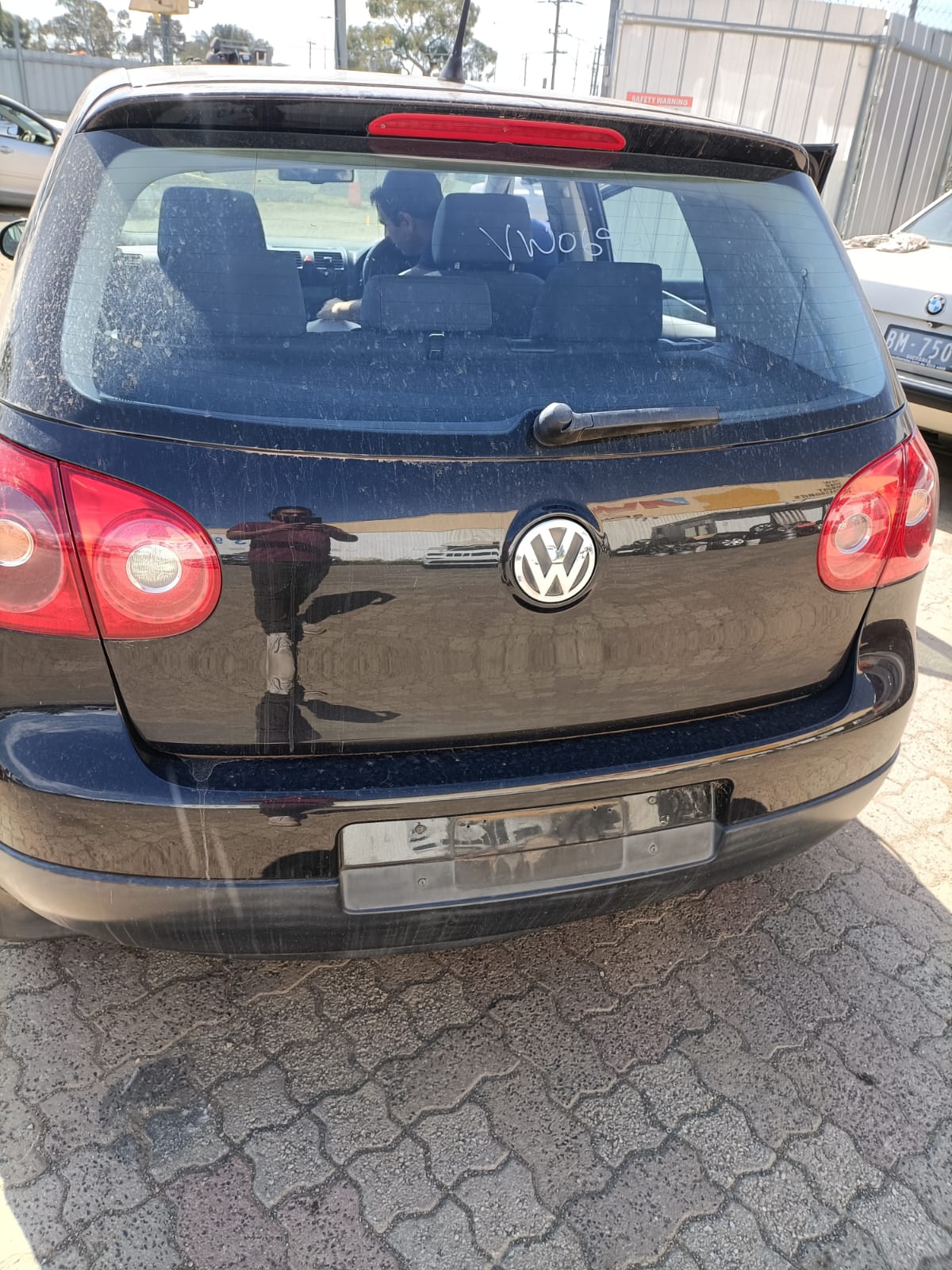 2006 VOLKSWAGEN GOLF GEN 5, VALEO P/N 1K2819015, NON CLIMATE CONTROL TYPE 07/04-02/09 1K2819015 HEATER FAN MOTOR