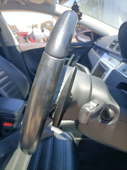 2011 VOLKSWAGEN PASSAT RIGHT FRONT DOOR LOCK, 3CC, SEDAN, NON KEYLESS TYPE, P/N 5N2837016C, 01/09-06/12 5N2837016C DOOR BOOT GATE LOCK