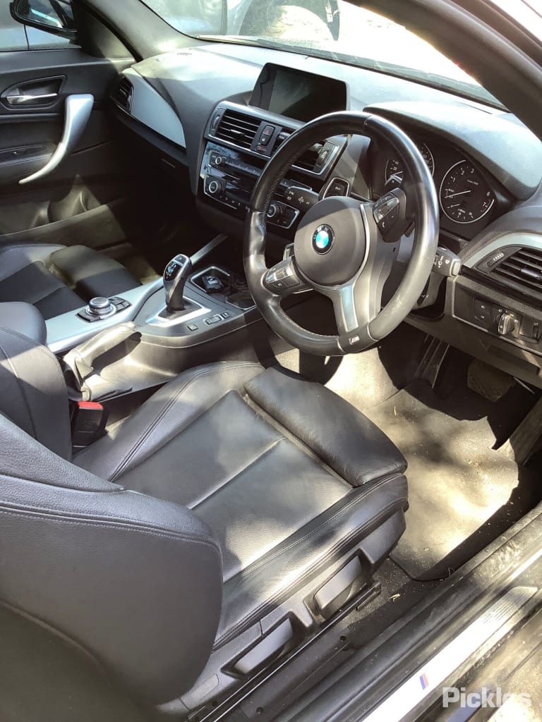 2016 BMW 2 SERIES F22, FRONT, W/ SUNROOF SWITCH, 01/14-07/21 61319312496 COURTESY LIGHT