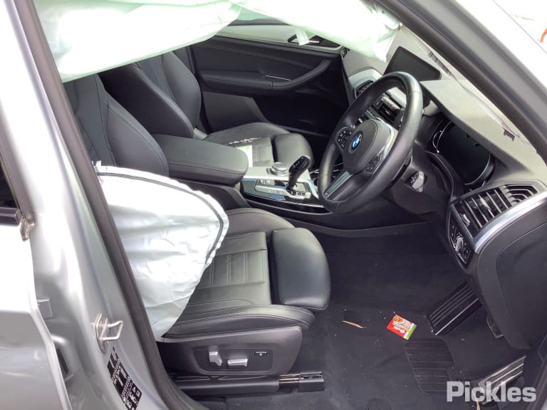 2019 BMW X3 G01, 08/17- 51337397130 RIGHT FRONT DOOR WINDOW