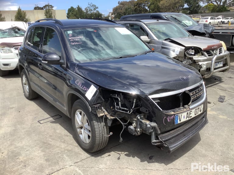 2011 VOLKSWAGEN TIGUAN 5N, 05/08-08/16 5N0831056B RIGHT FRONT DOOR