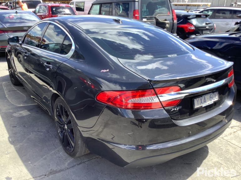 Wrecking 2012 JAGUAR XF for Used Parts JG1163