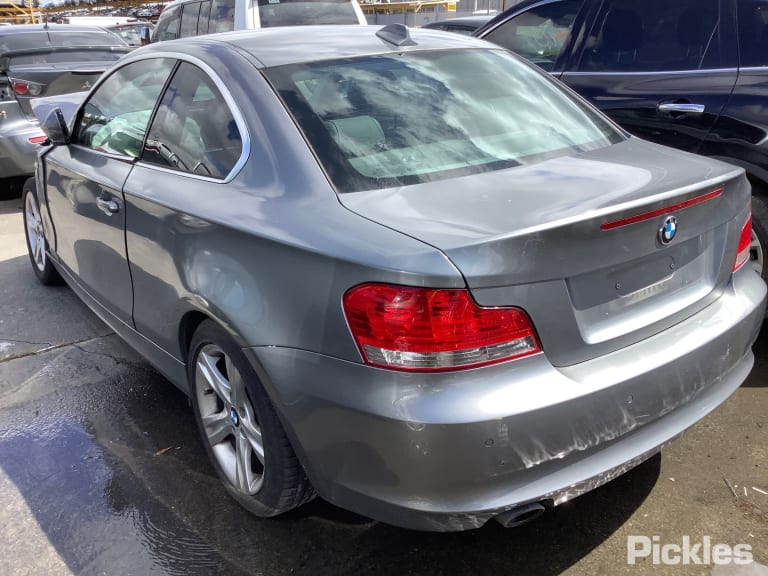 2010 BMW 1 SERIES MULTIMEDIA CONTROL SWITCH ASSY, 7 BUTTON TYPE, W/ CD, E87/E88, HATCH/CABRIO, 10/04-09/13  COMBINATION SWITCH