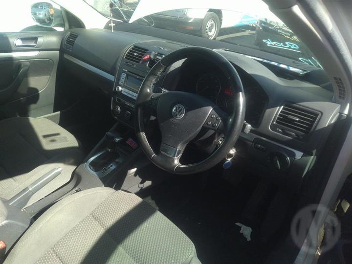 2008 VOLKSWAGEN JETTA PETROL, SPEEDO IS UP TO 260, 1KM, 02/06-07/11 1K0920874A INSTRUMENTCLUSTER