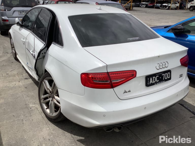 2014 AUDI A4 B8 8K, 06/10-01/16 8K0837462D RIGHT FRONT WINDOW REG MOTOR