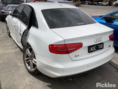 Wrecking 2014 AUDI A4 for Used Parts AU1191