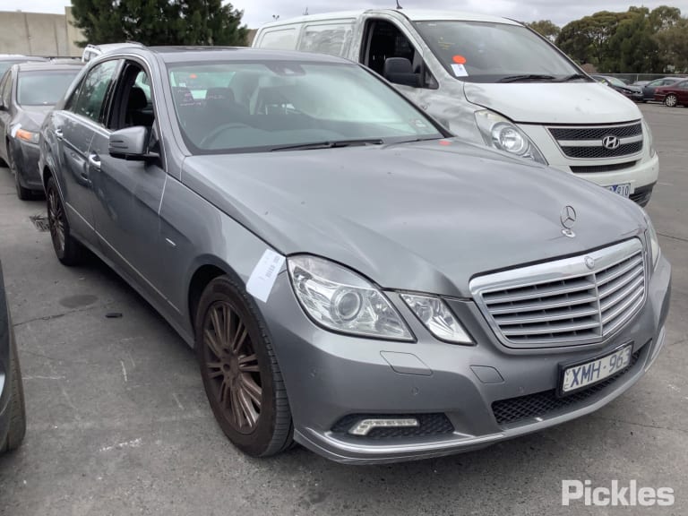 2010 MERCEDES E CLASS RH FRONT, W212, SEDAN, 07/09-05/16  DOOR TRIM