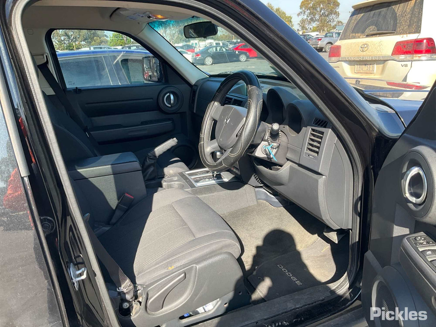 2011 DODGE NITRO KA, 06/07-12/11  LEFT REAR DOOR