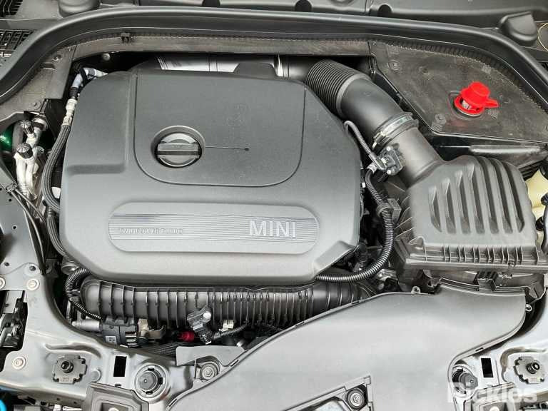 2023 MINI COOPER F55/F56/F57, RADIATOR SUPPORT ASSY (5 PIECES), 04/14-01/24  RADIATOR SUPPORT