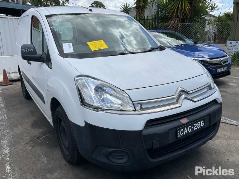 2015 CITROEN BERLINGO B9C, 03/09-12/18 9806306280 RIGHT HEADLAMP