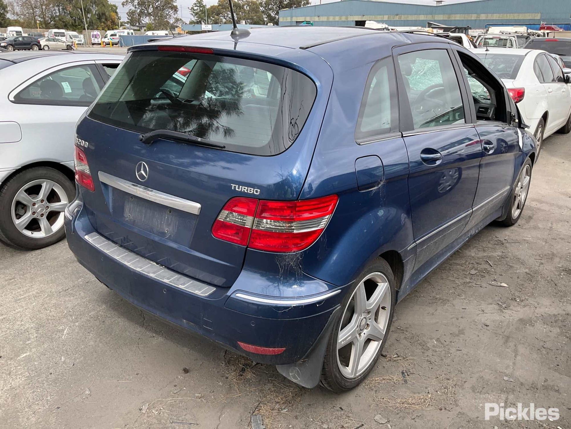 2011 MERCEDES B CLASS W245, P/N A1698200642, 11/05-06/11 A1698200642 HEATER FAN MOTOR