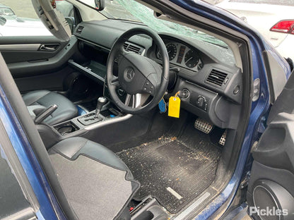 2011 MERCEDES B CLASS FRONT (CENTRE), W/ SUNROOF CONTROLS TYPE, W246, 12/11-02/19 A1698201523 COURTESY LIGHT