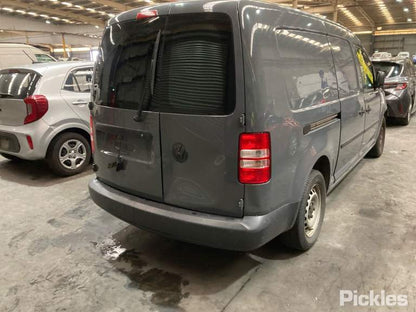 Wrecking 2015 VOLKSWAGEN CADDY for Used Parts VW1512