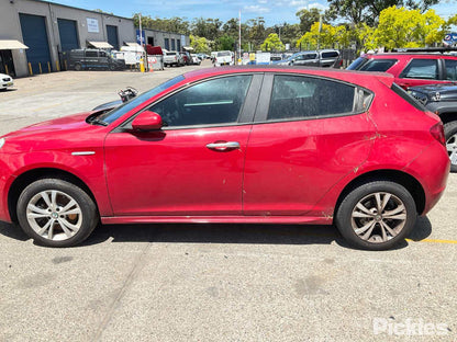 2014 ALFA ROMEO GIULIETTA LEFT FRONT DOOR LOCK, 940 SERIES, 06/11- 71769069/71775807 DOOR BOOT GATE LOCK