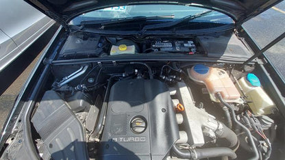 Wrecking 2006 AUDI A4 for Used Parts AU1528