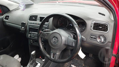 2014 VOLKSWAGEN POLO FRONT, 6R, 05/10-09/17 6Q0947105H COURTESY LIGHT