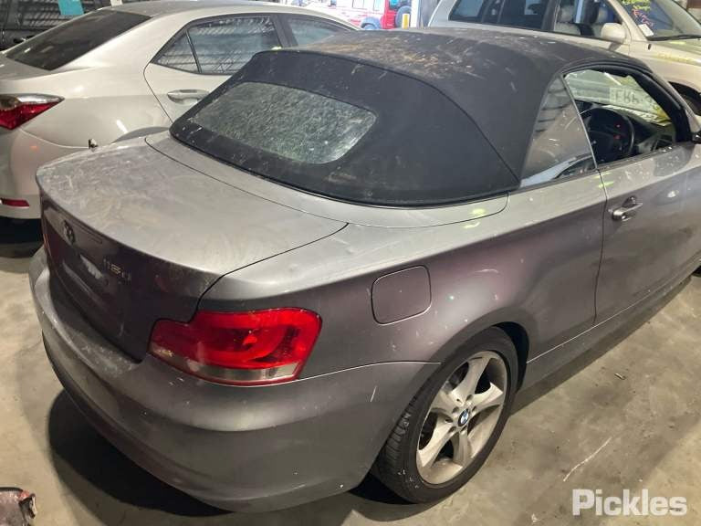 2013 BMW 1 SERIES E88, CABRIO, 05/08-09/13 51337165585 LEFT FRONT DOOR WINDOW