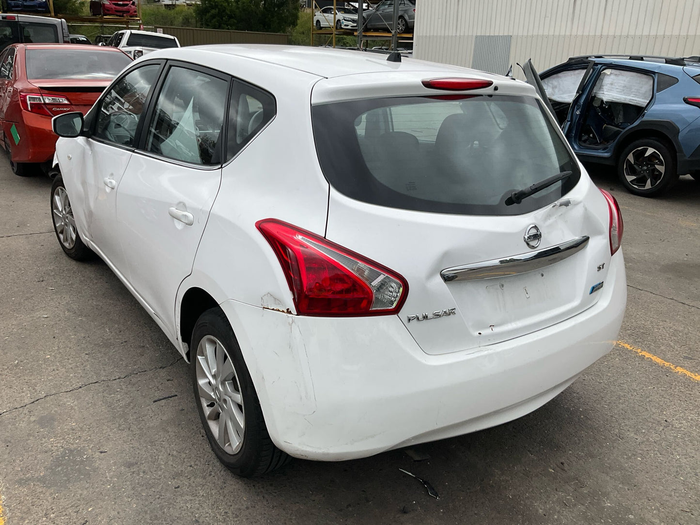 Wrecking 2015 NISSAN PULSAR for Used Parts NI1563