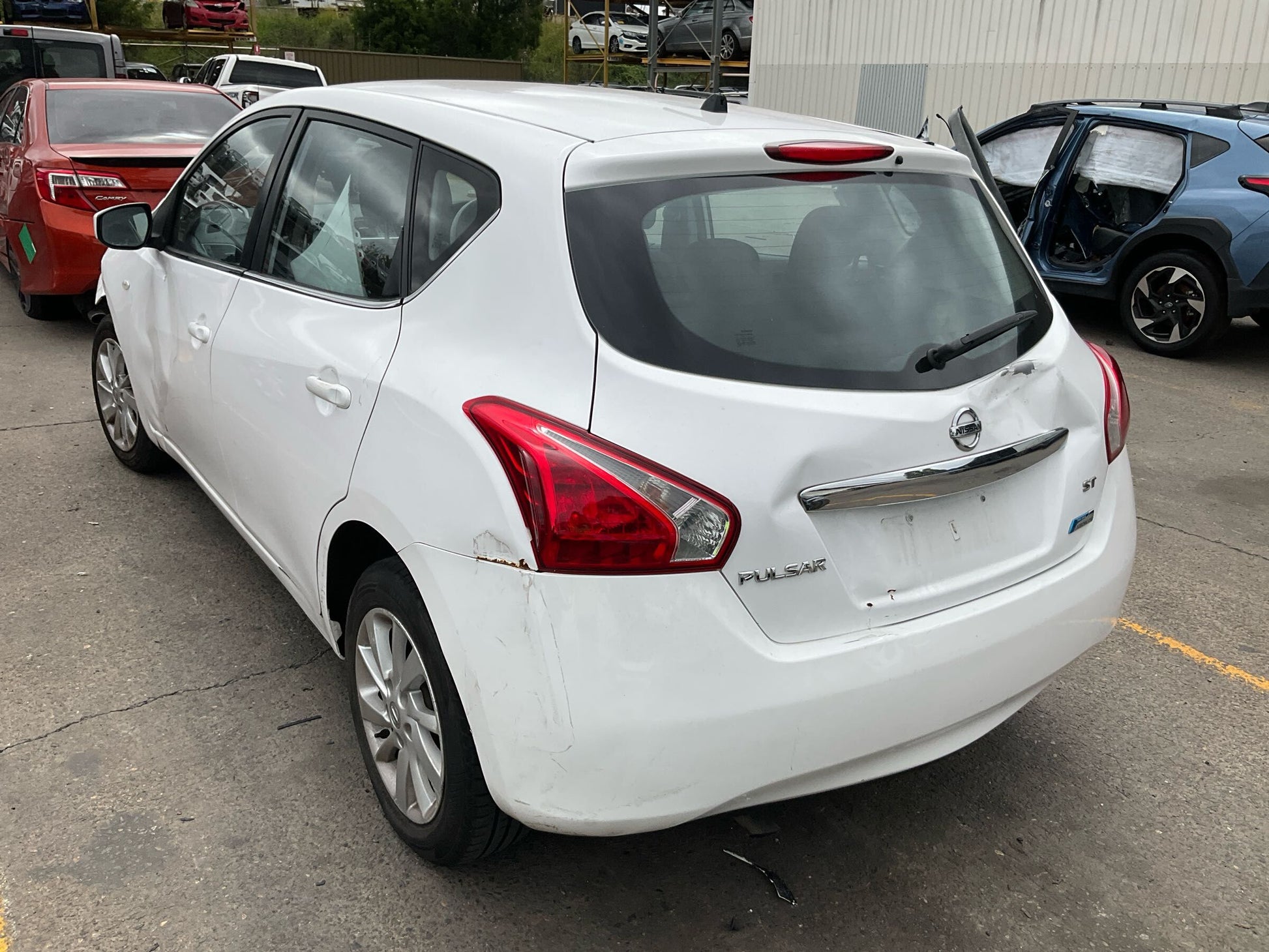 Wrecking 2015 NISSAN PULSAR for Used Parts NI1563